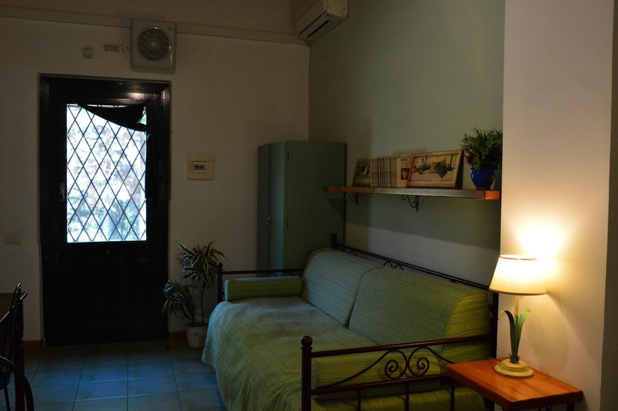 Antico Borgo Etneo Country Hotel Calatabiano Room photo