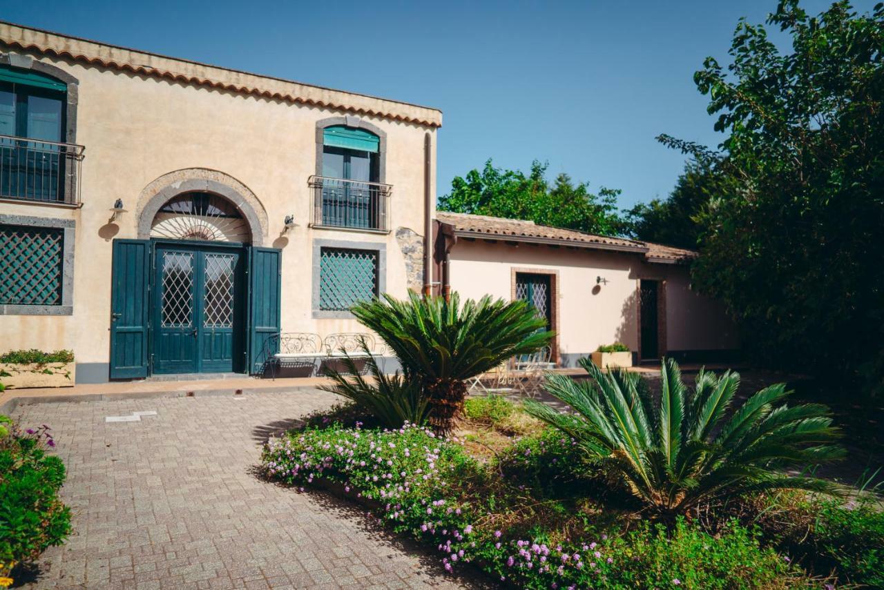 Antico Borgo Etneo Country Hotel Calatabiano Exterior photo